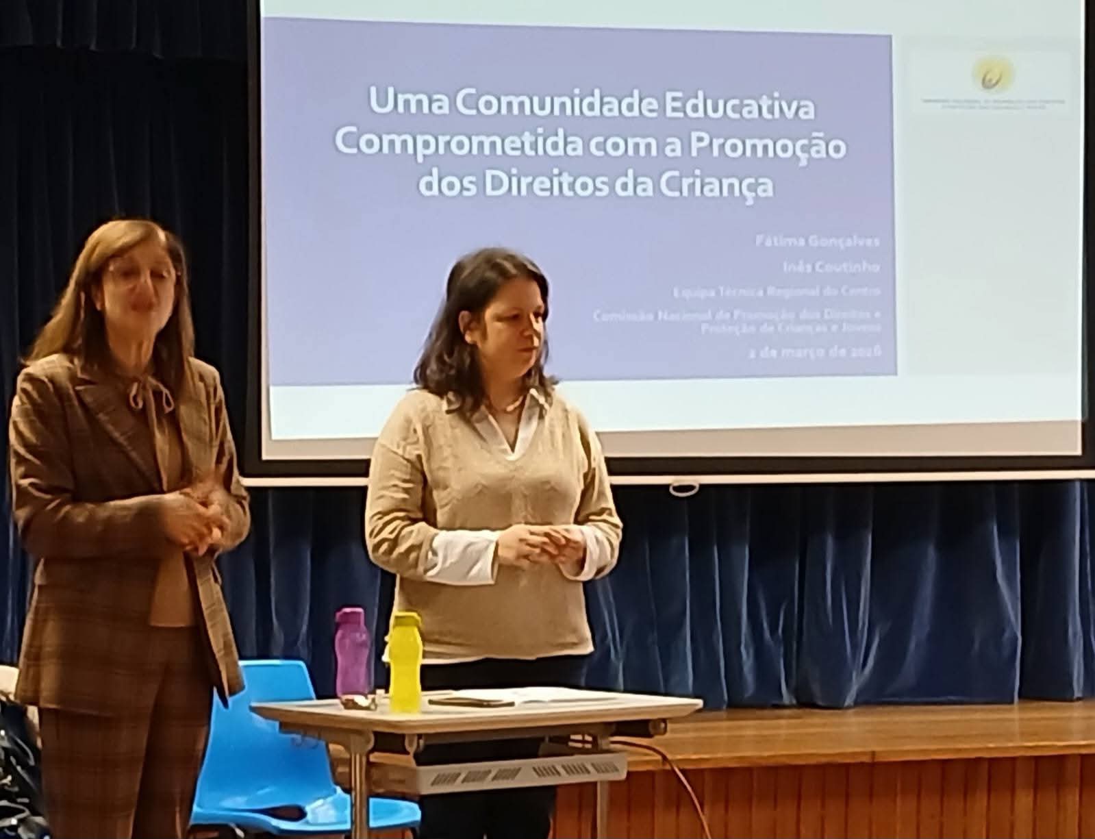 “Uma Comunidade Educativa Comprometida com a Promoção dos Direitos da Criança”