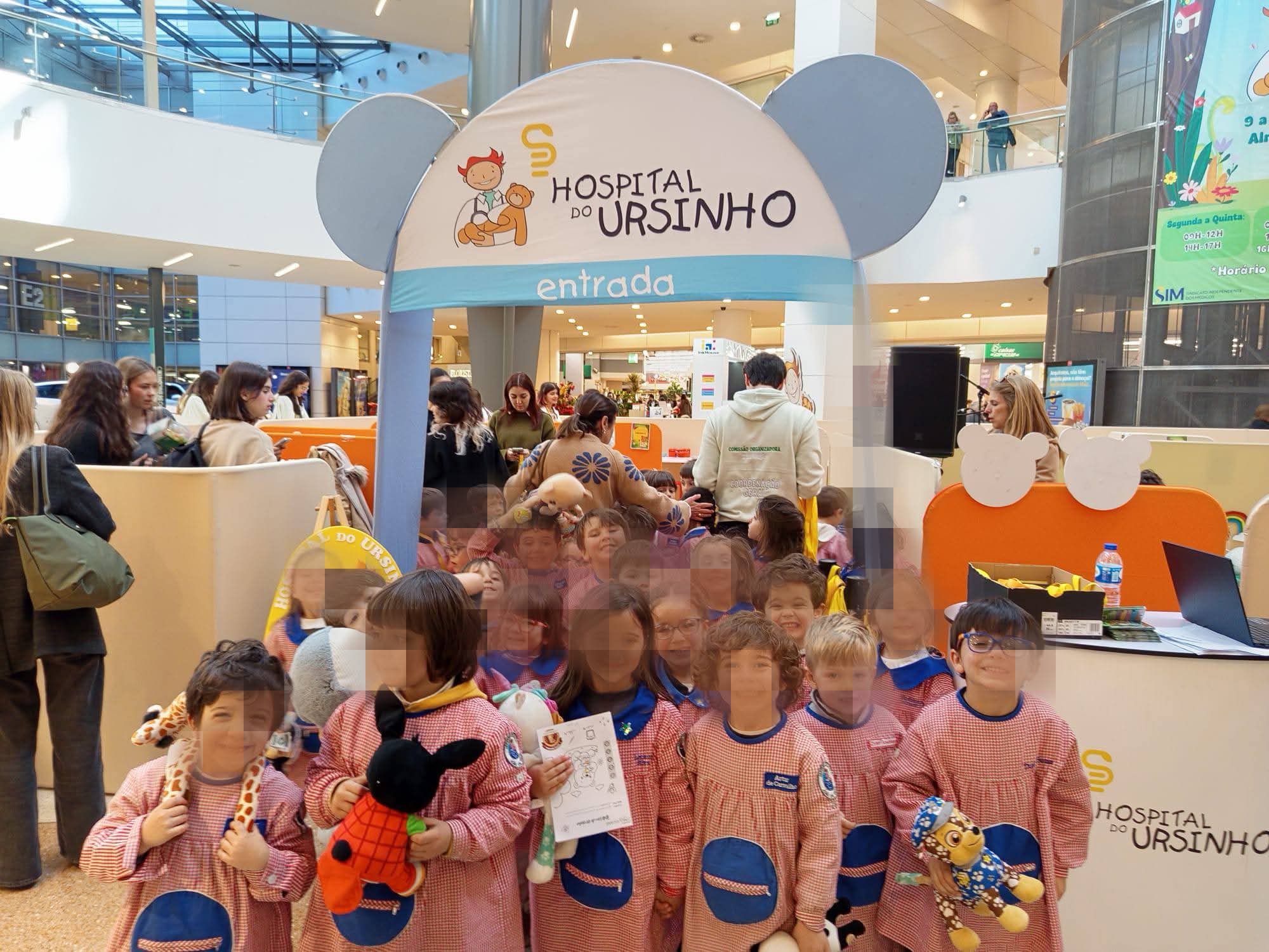 Visita ao Hospital do Ursinho – Bibe Encarnado e Bibe Azul